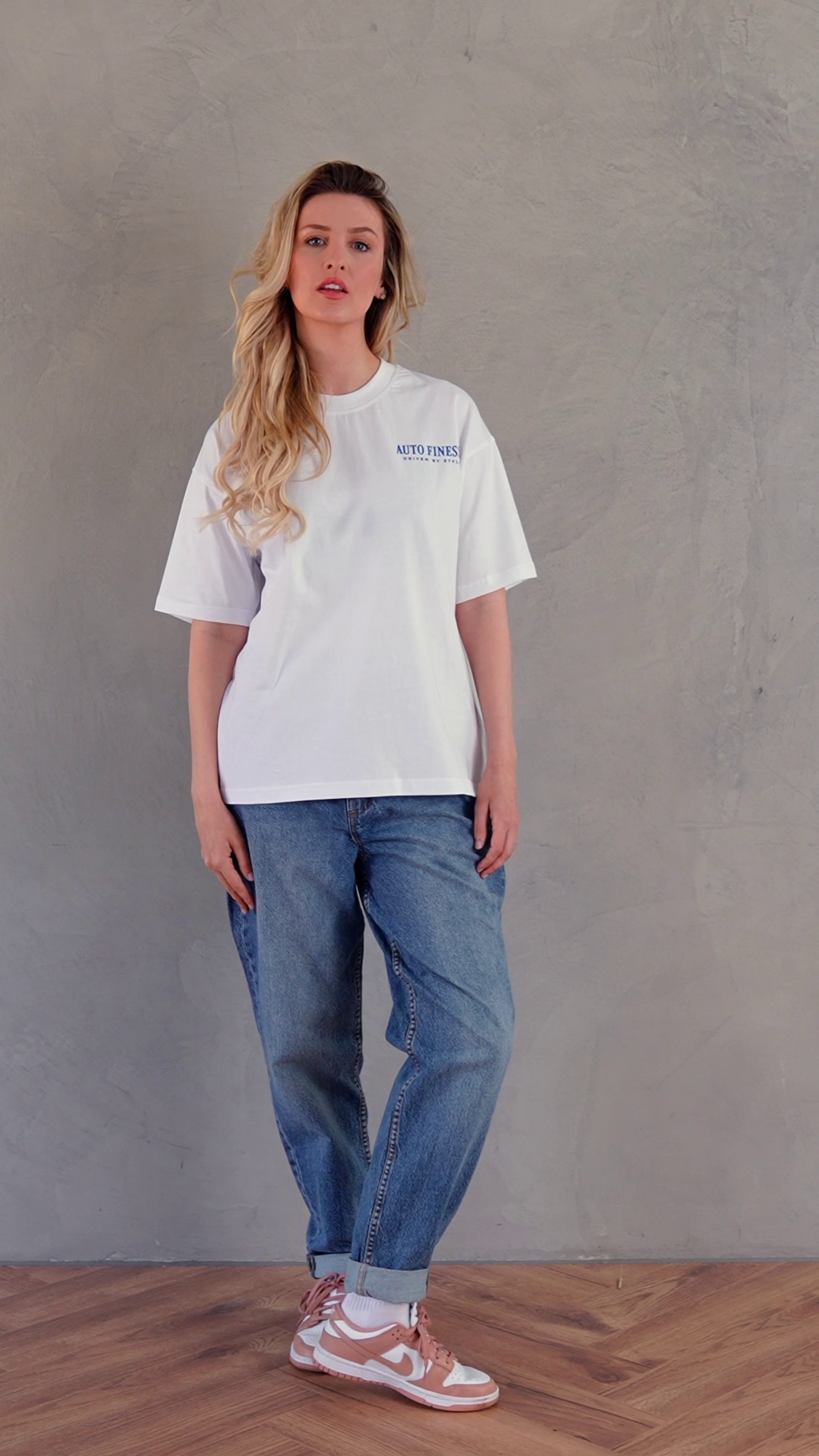 White Driven By Style Tshirt_ Woman