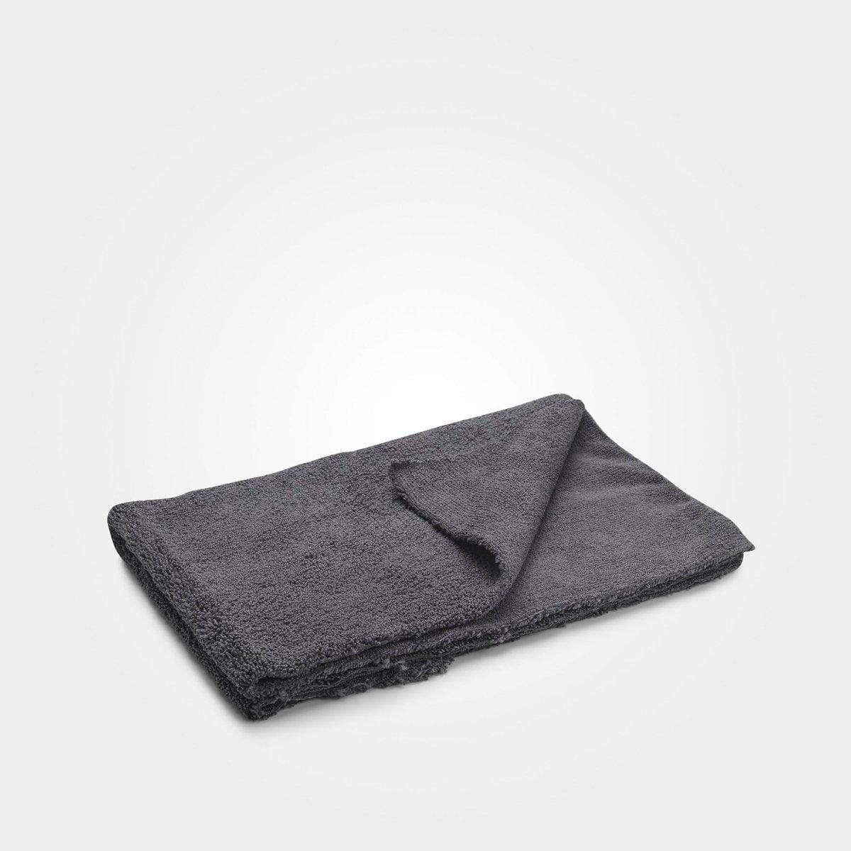 Duo-Plush 410 Microfiber Towel - Red/Black w/ Black Silk Edges - 16 x 16