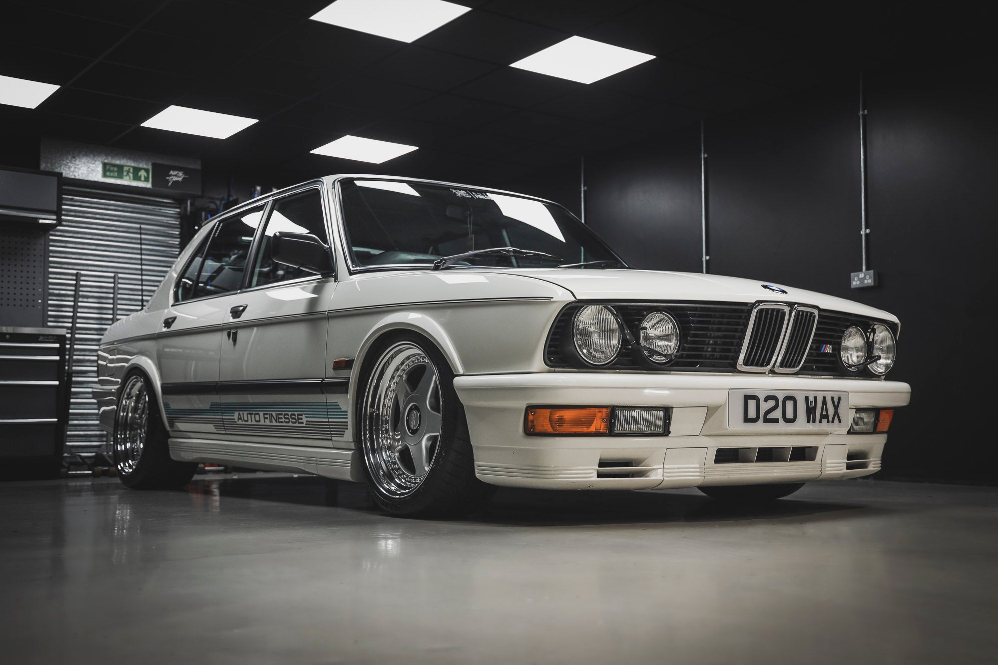Project Spotlight: E28 BMW M535i