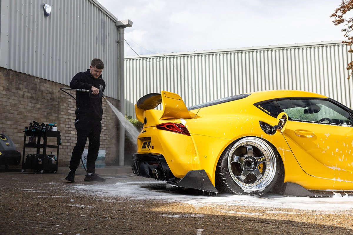 How to Choose the Right Car Pre-Wash Product for Your Vehicle Type? image