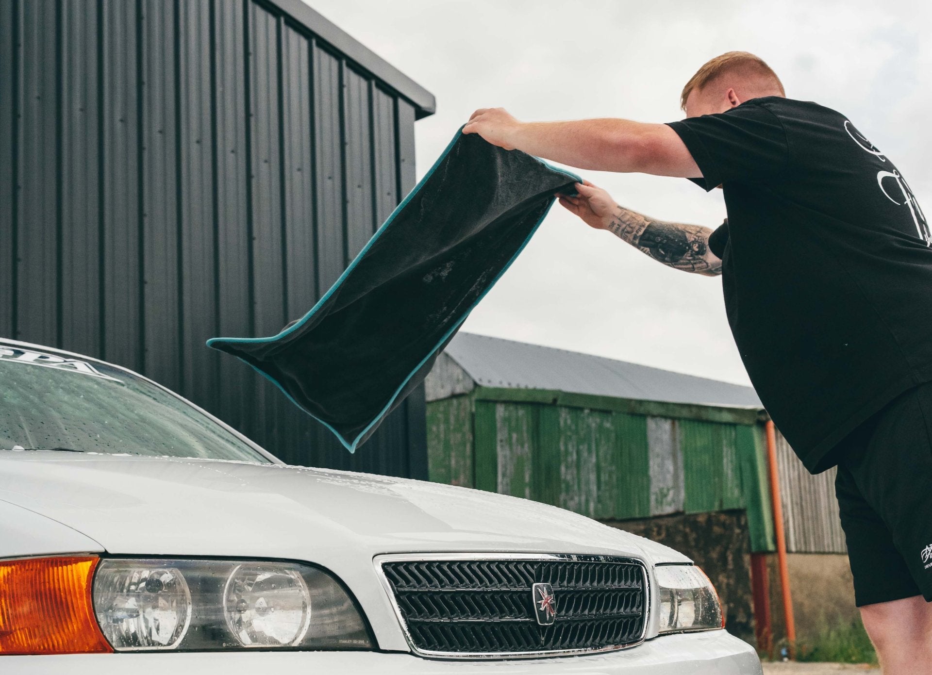 How to Avoid Streaks When Drying Your Car