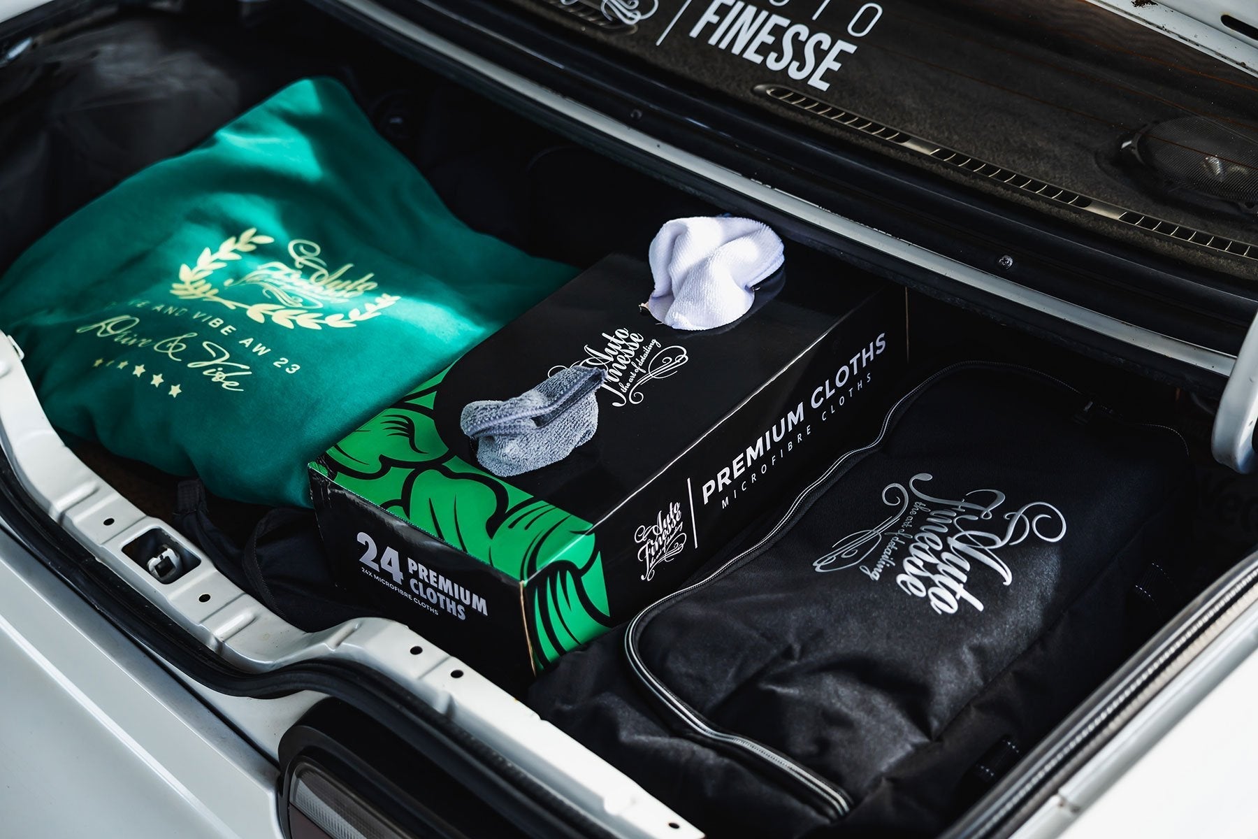 Microfibre Towels vs. Cotton Towels: Which Is Better for Car Care?