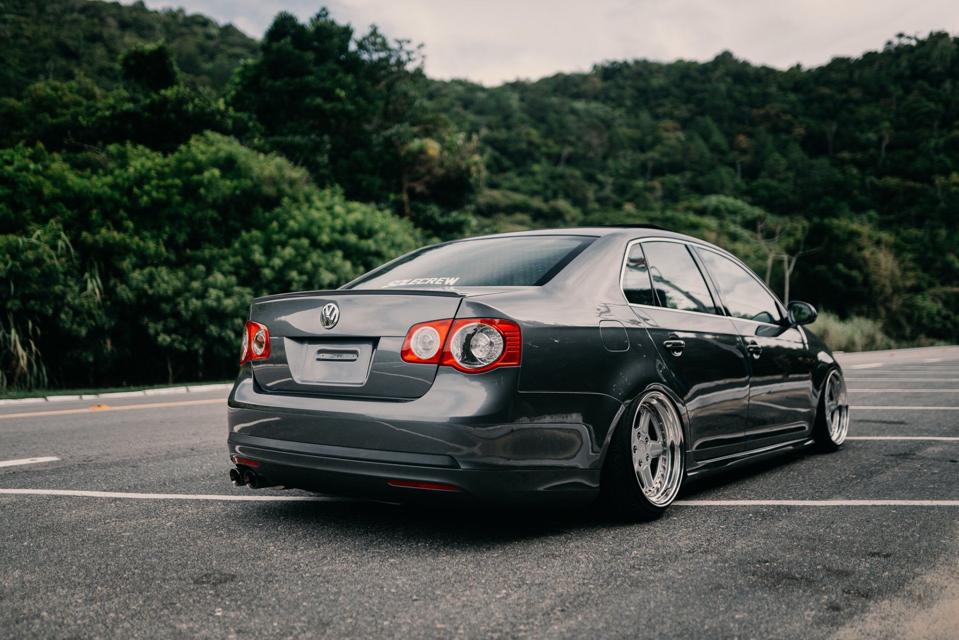 How to Remove Water Spots from Your Car’s Paintwork Safely? image
