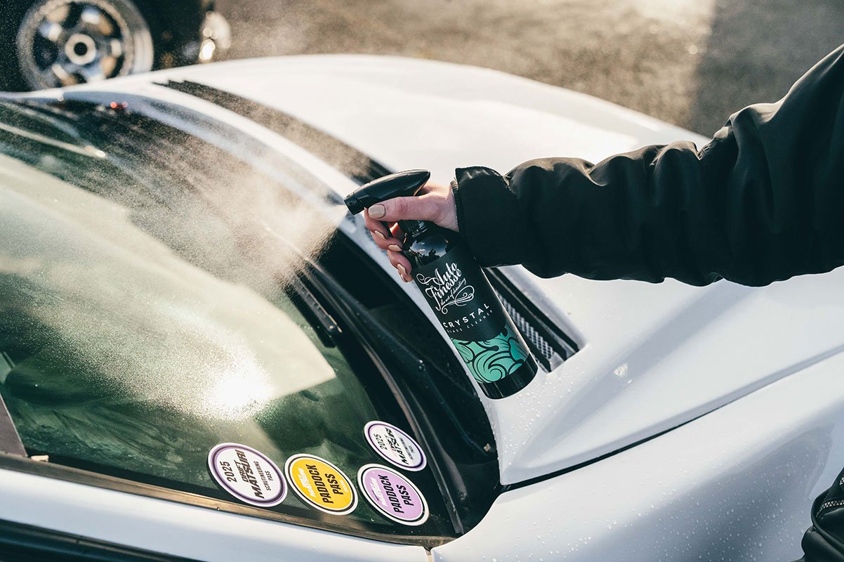 The Best Car Glass Cleaner Products for Different Window Types image