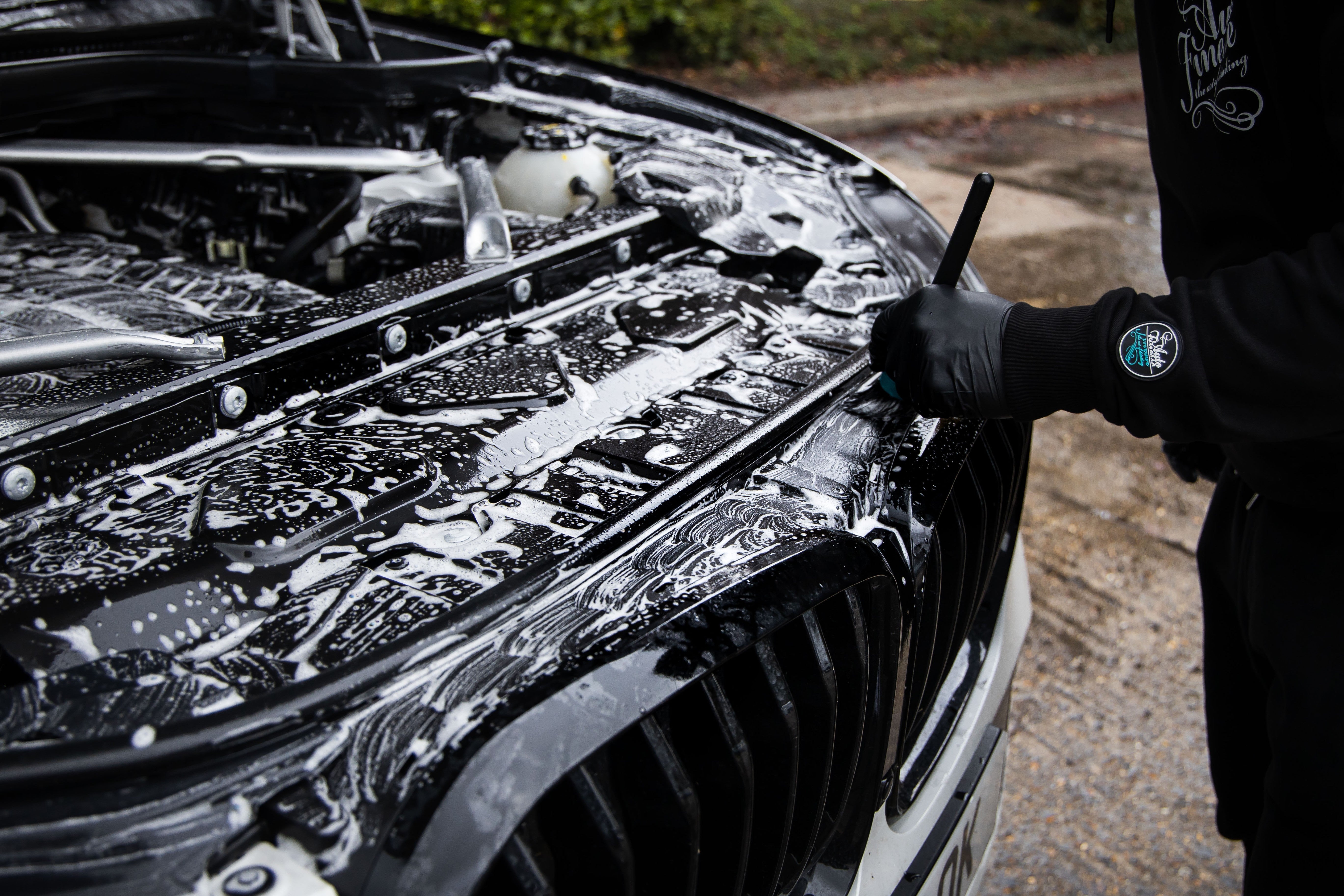 Engine Bay Cleaning Modern vs Classic Course