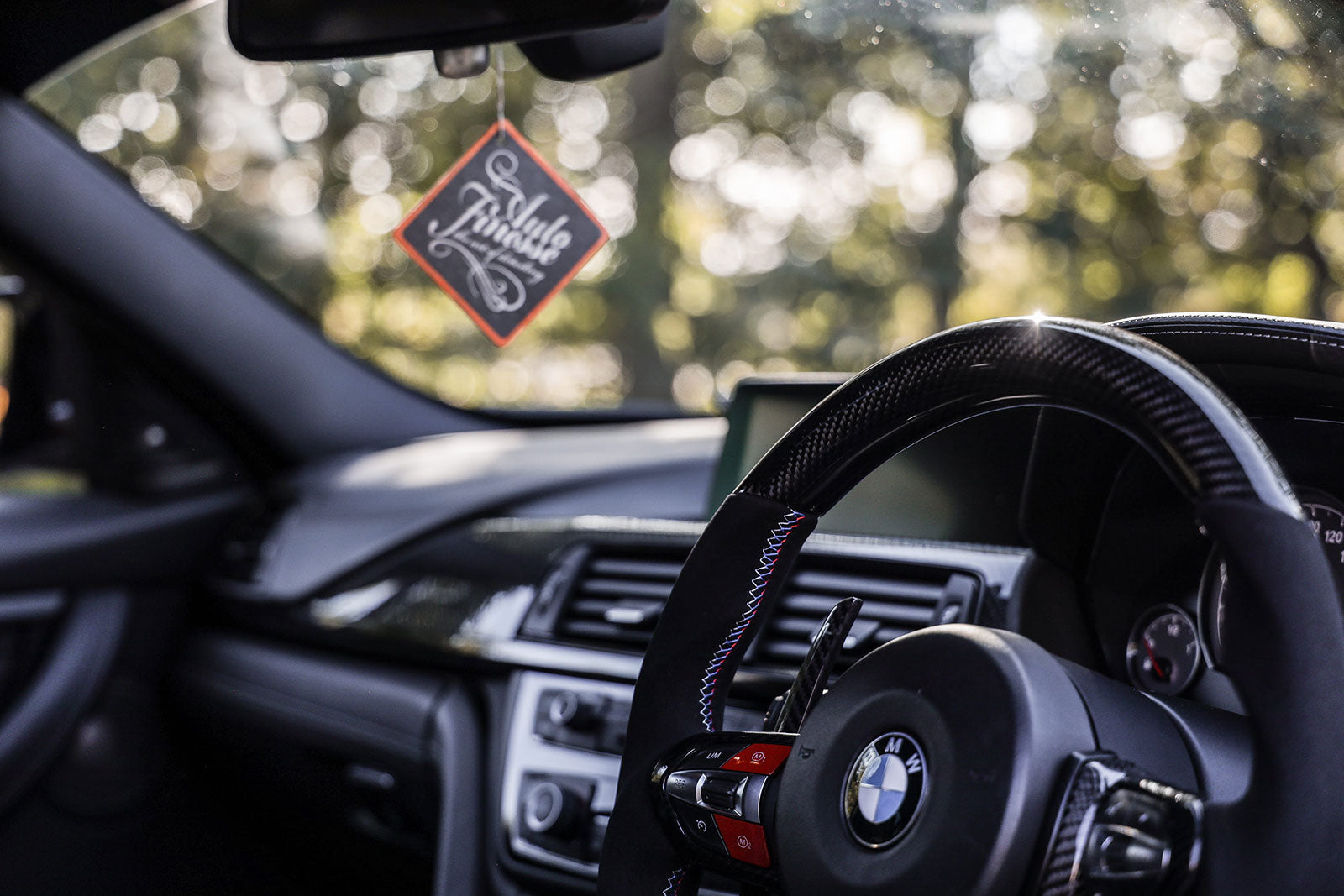 Car air fresheners what we like to call the finishing touch. You’ve spent hours cleaning and preening your vehicle, what better way to finish it all off than choosing one of our car air fresheners.