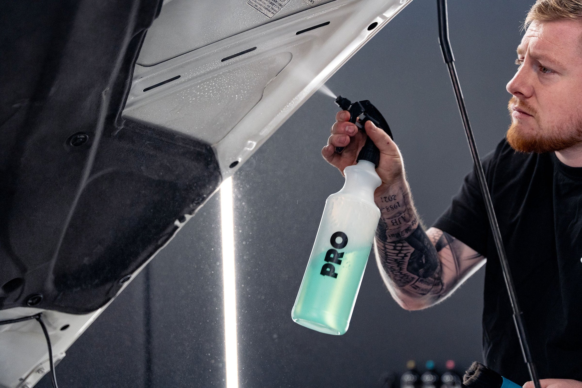 A collection of professional standard mixing & application bottles, pump sprayers to cover every aspect of your detail from pre-wash & polishing to finishing & dressing.