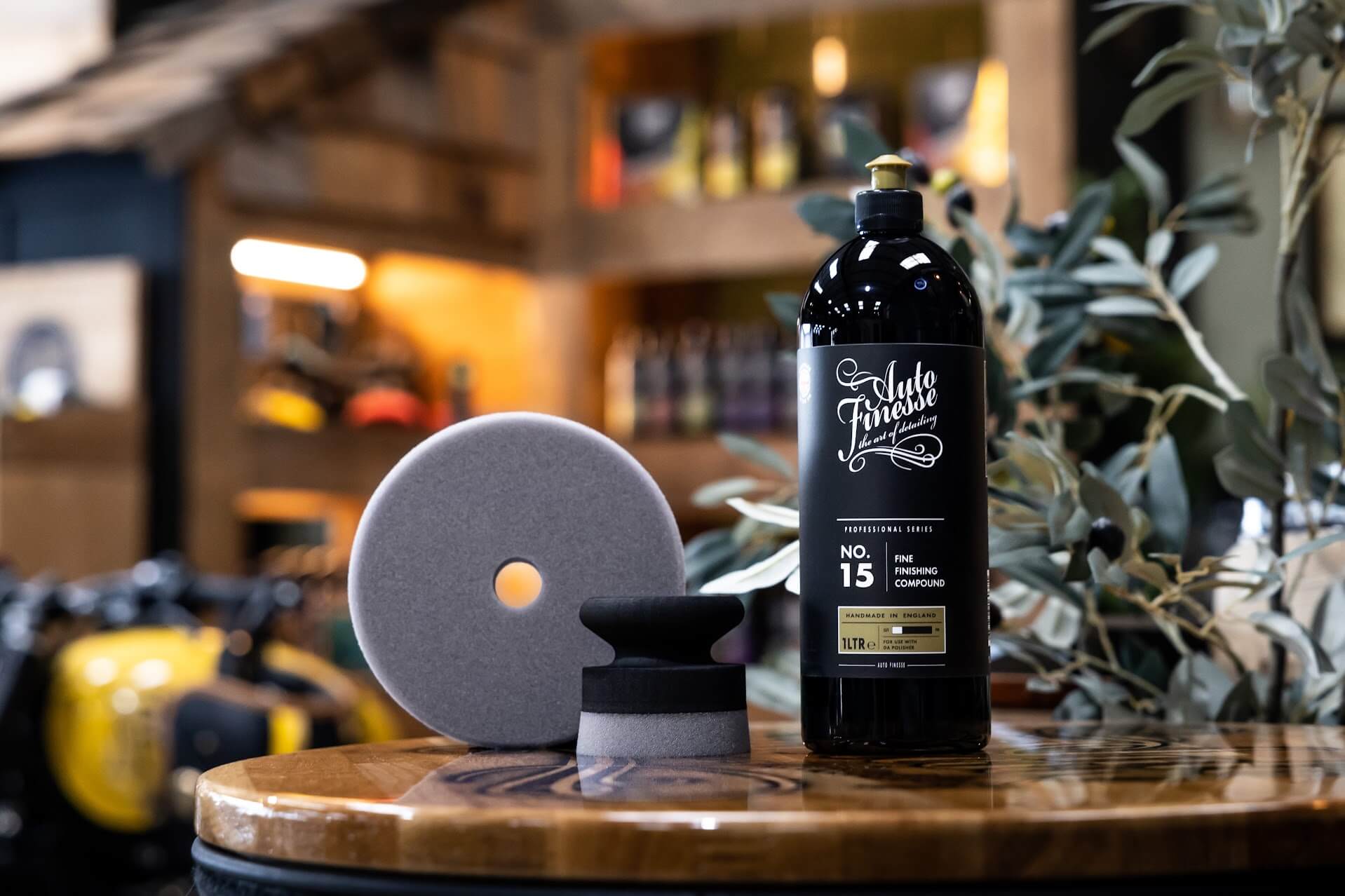 Auto Finesse | Fine Finishing Puck No.15 - Pro Grade Hand Polishing Puck