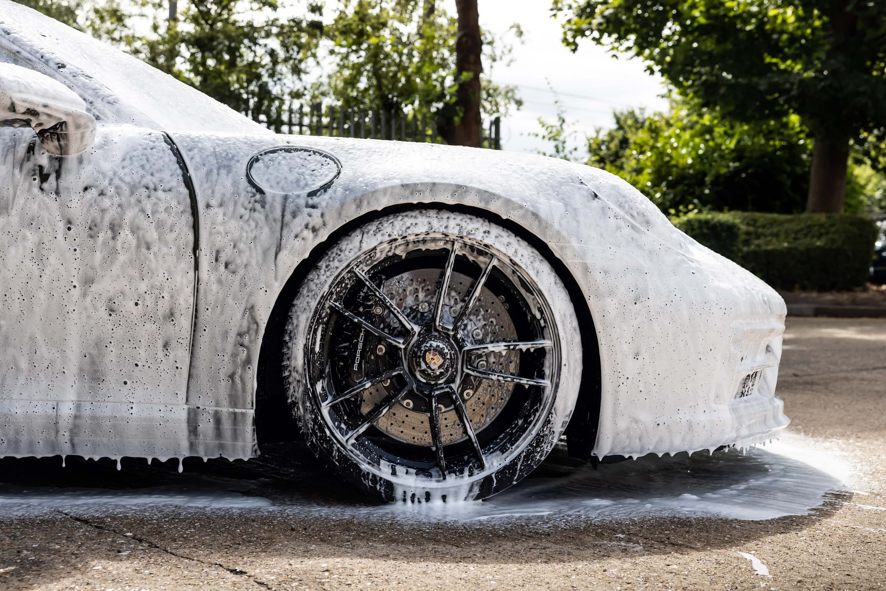 Auto Finesse | Avalanche Snow Foam Get Your Foam On | Detailing products