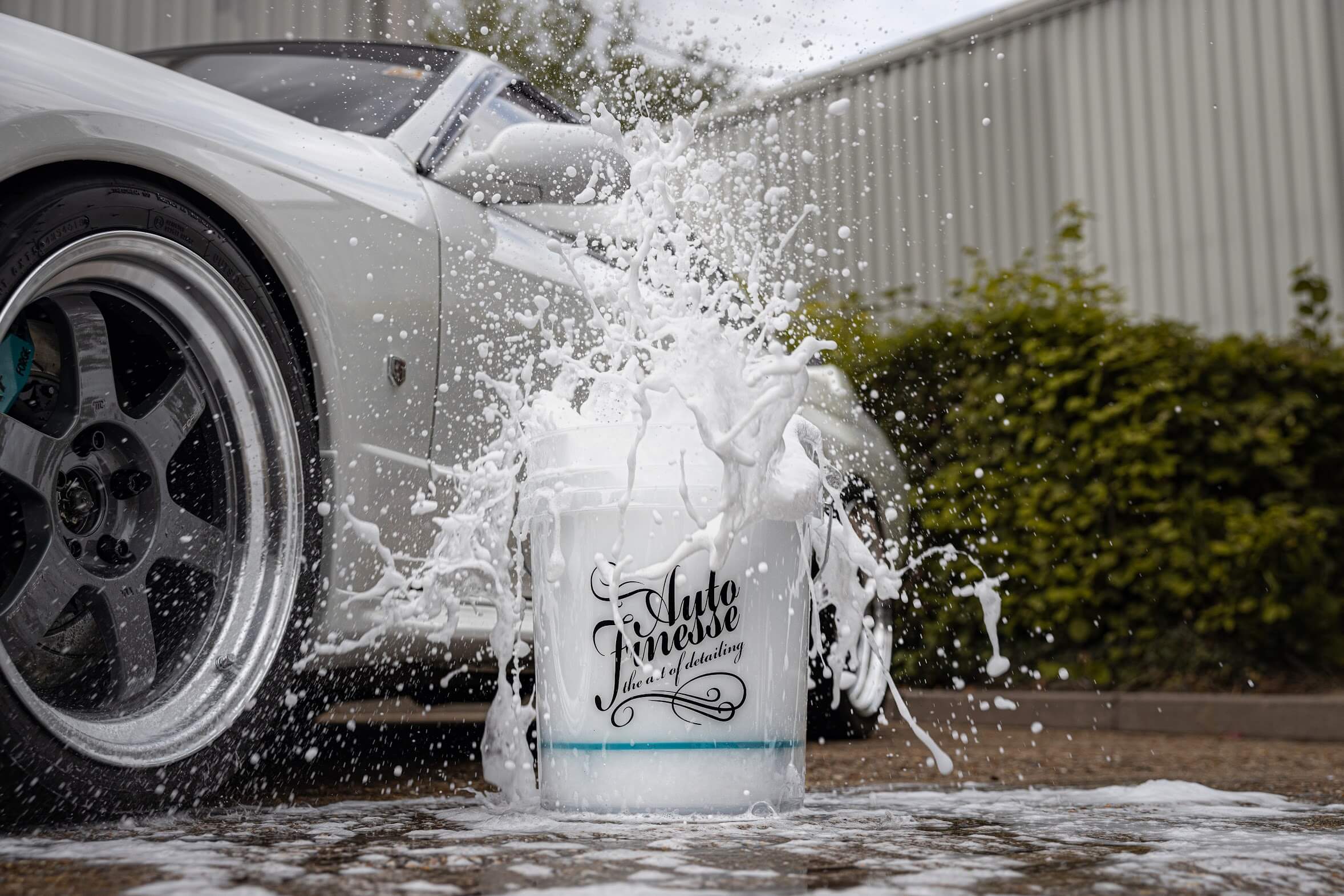 Auto Finesse | Car Detailing Bucket &amp; Grit Guard | 20L Heavy Duty Bucket