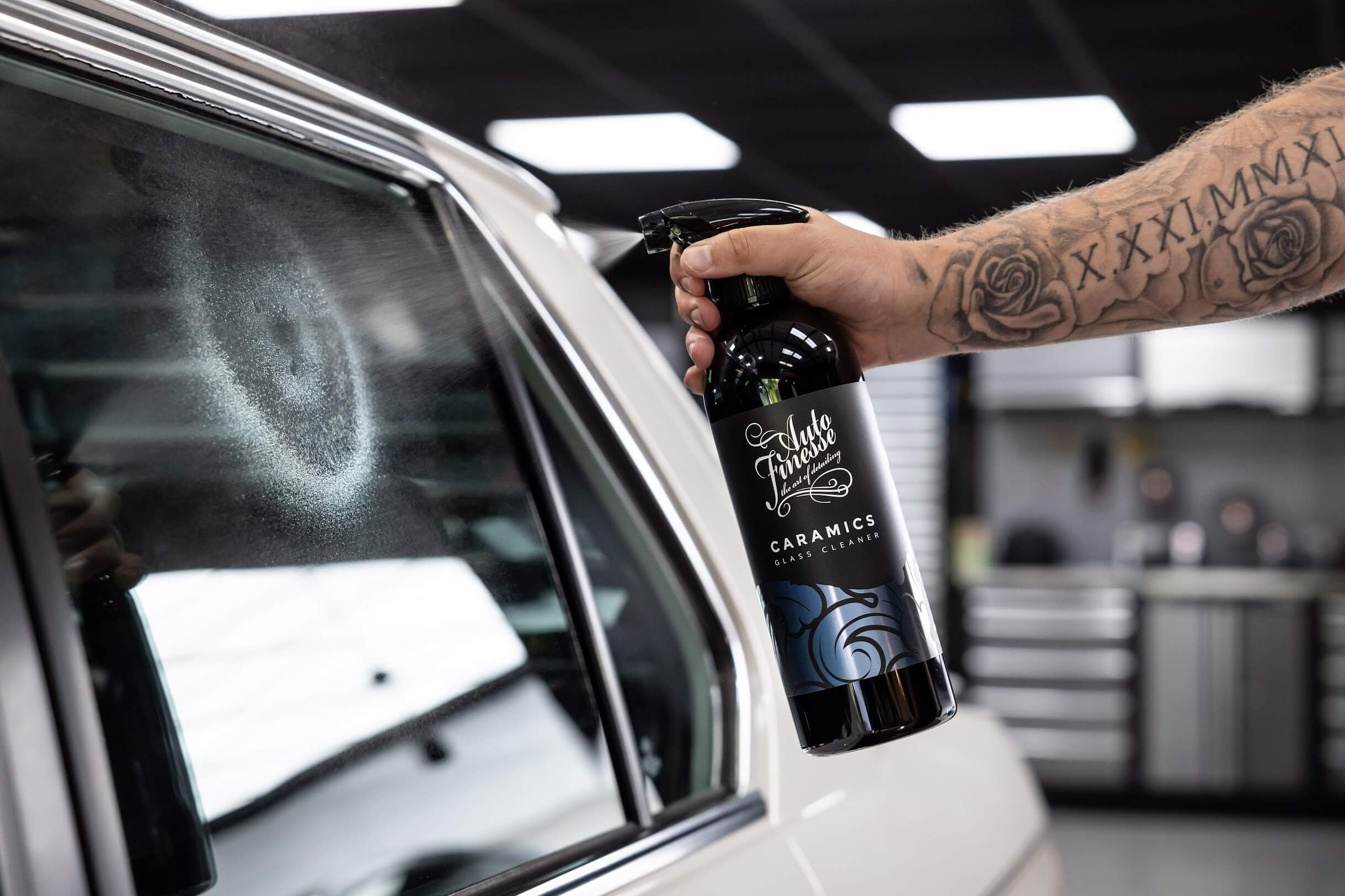 Auto Finesse | Caramics Glass Cleaner - Hydrophobic Rain Protection