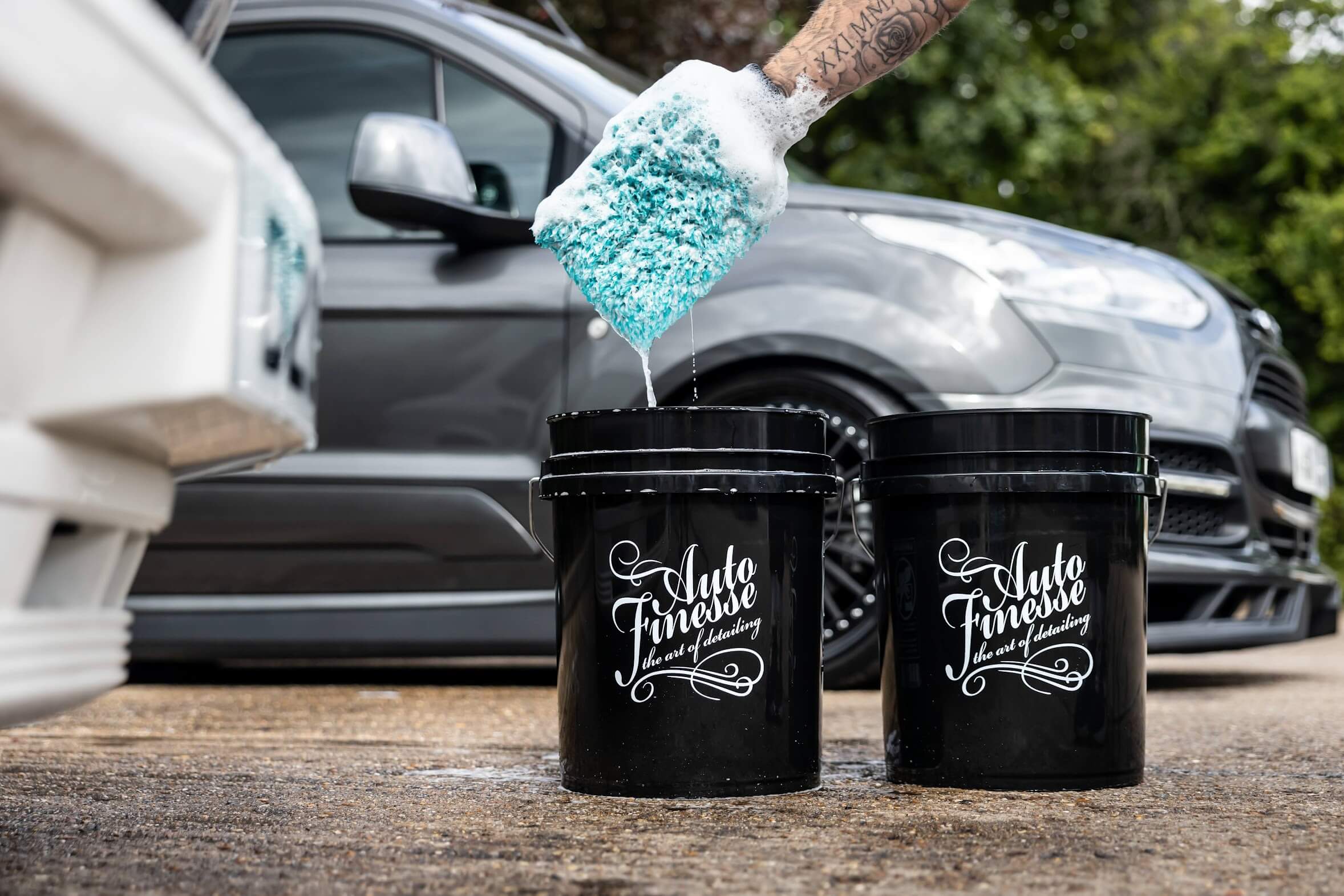 Auto Finesse | Car Detailing Bucket &amp; Grit Guard | 20L Heavy Duty Bucket
