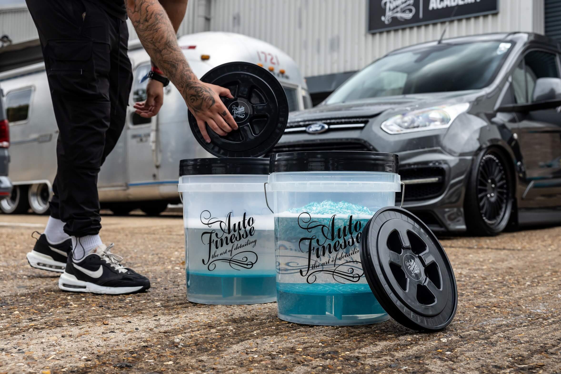 Car Detailing Bucket  Built To Withstand a Lifetime Of Use And Abuse.