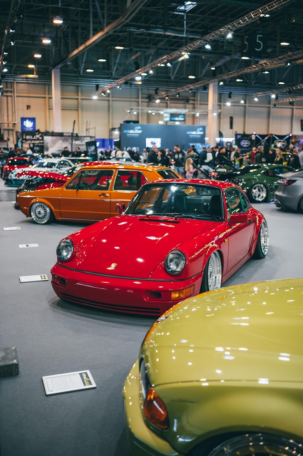 SHOW CAR