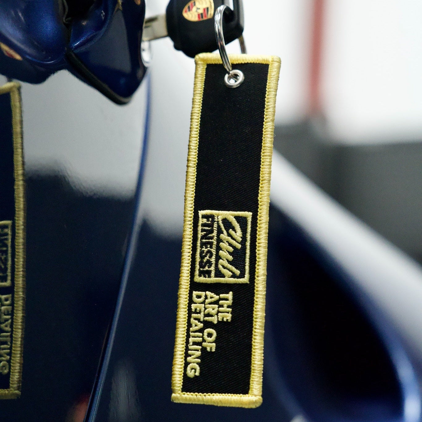 Club Finesse Flight Tag