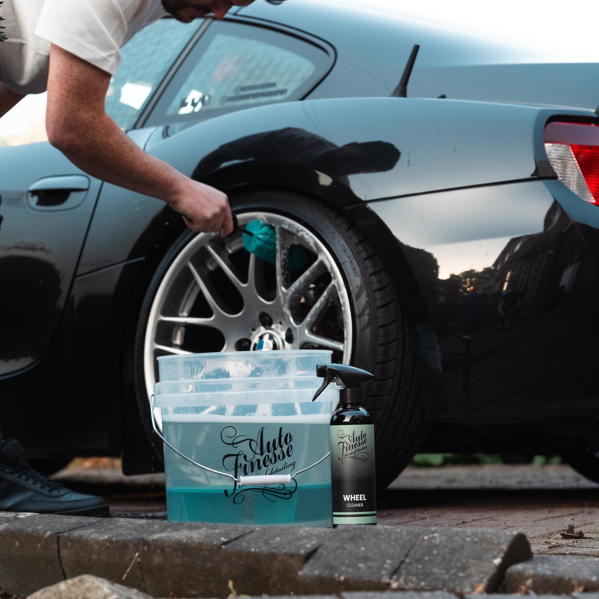 Essentials Wheel Cleaner & Detailing Bucket