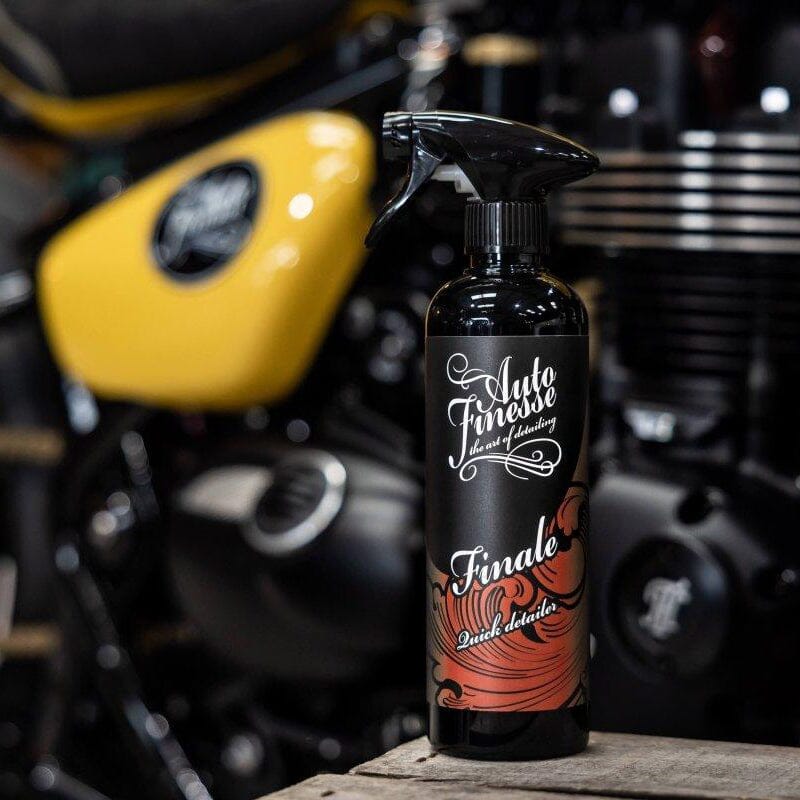Finale Quick Detailing Spray  Enriched With Brazilian Carnauba