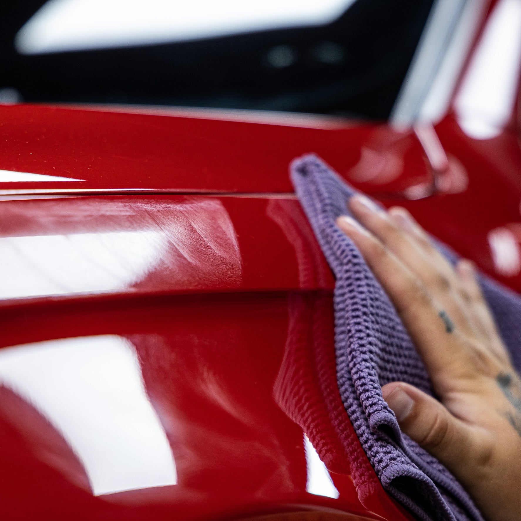 Apply Fusion Hybrid Car Wax_ Being Applied