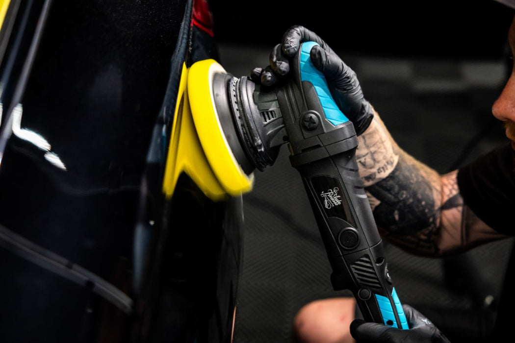Car Polishing with Machine