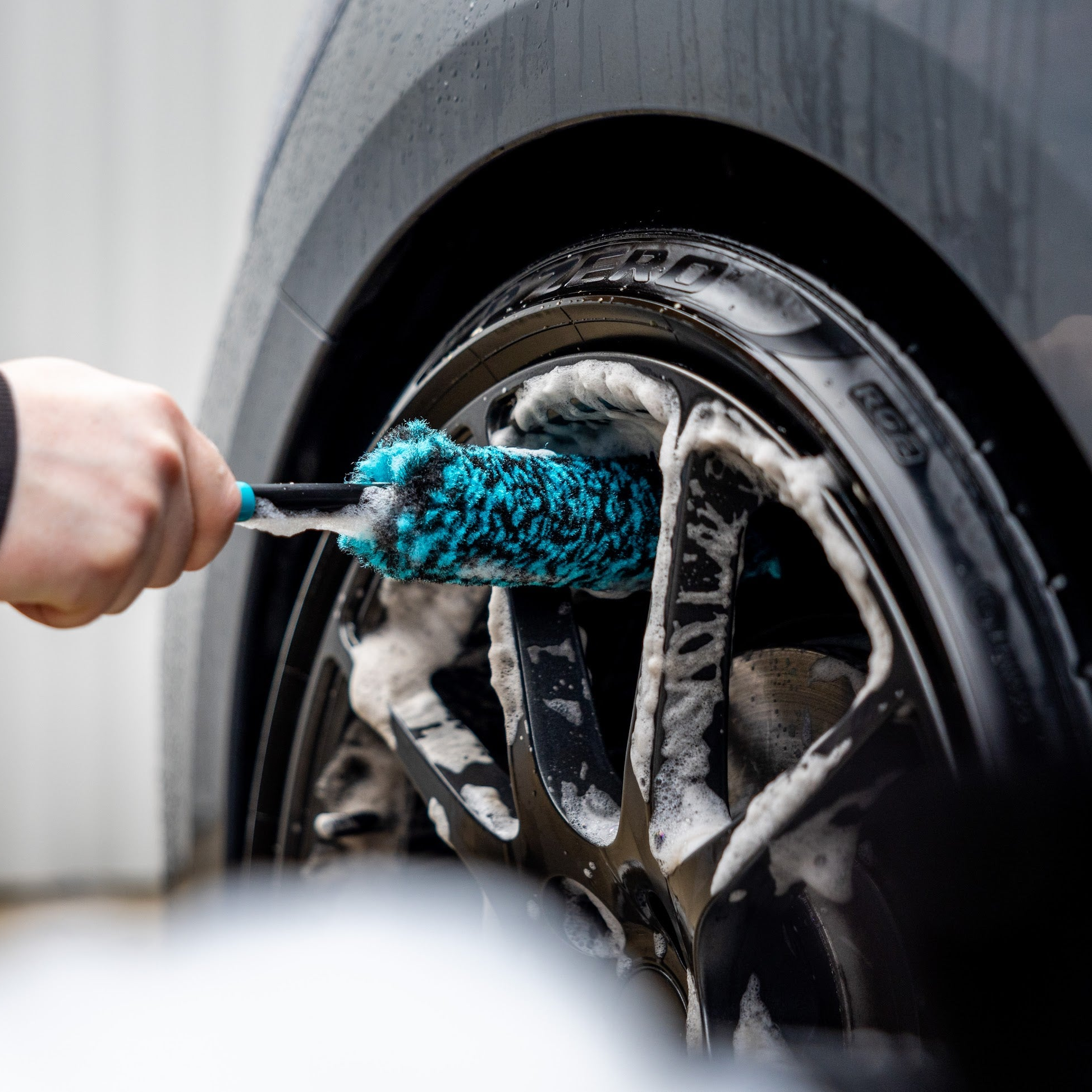 Microfibre Wheel Brush_ Agitate