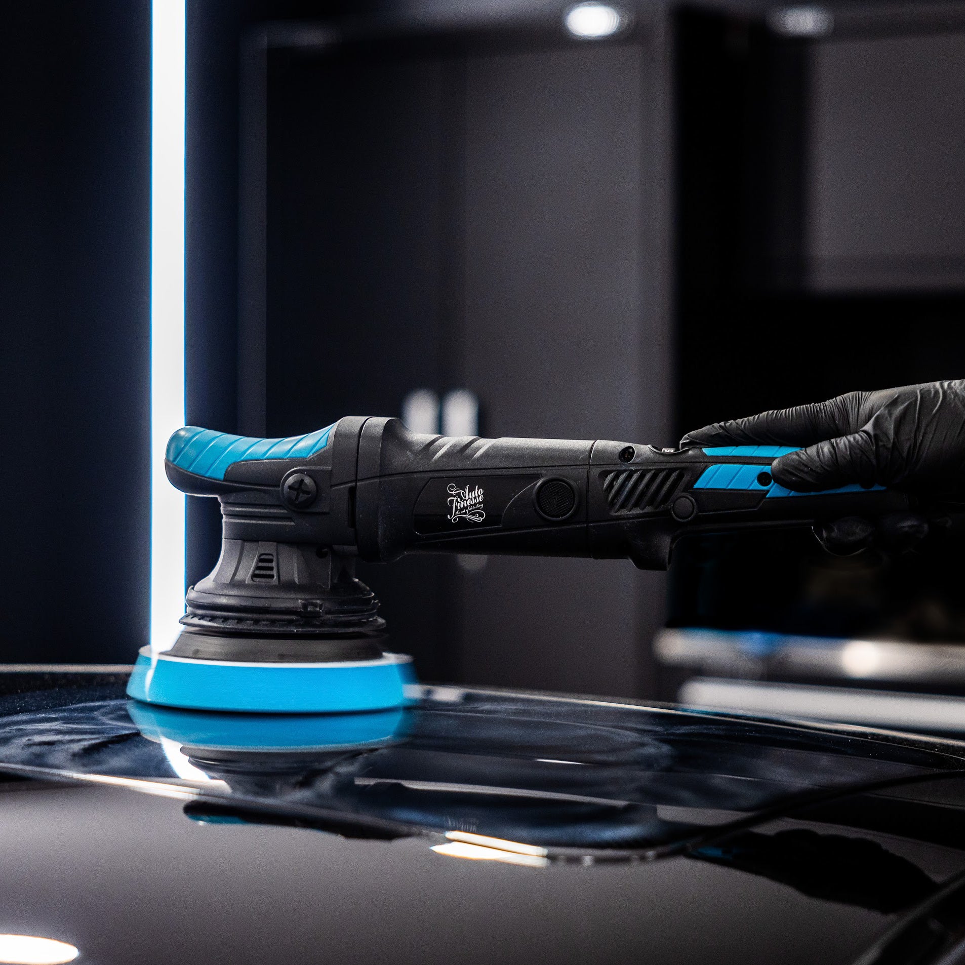 One Step Compound Applied To Car Roof