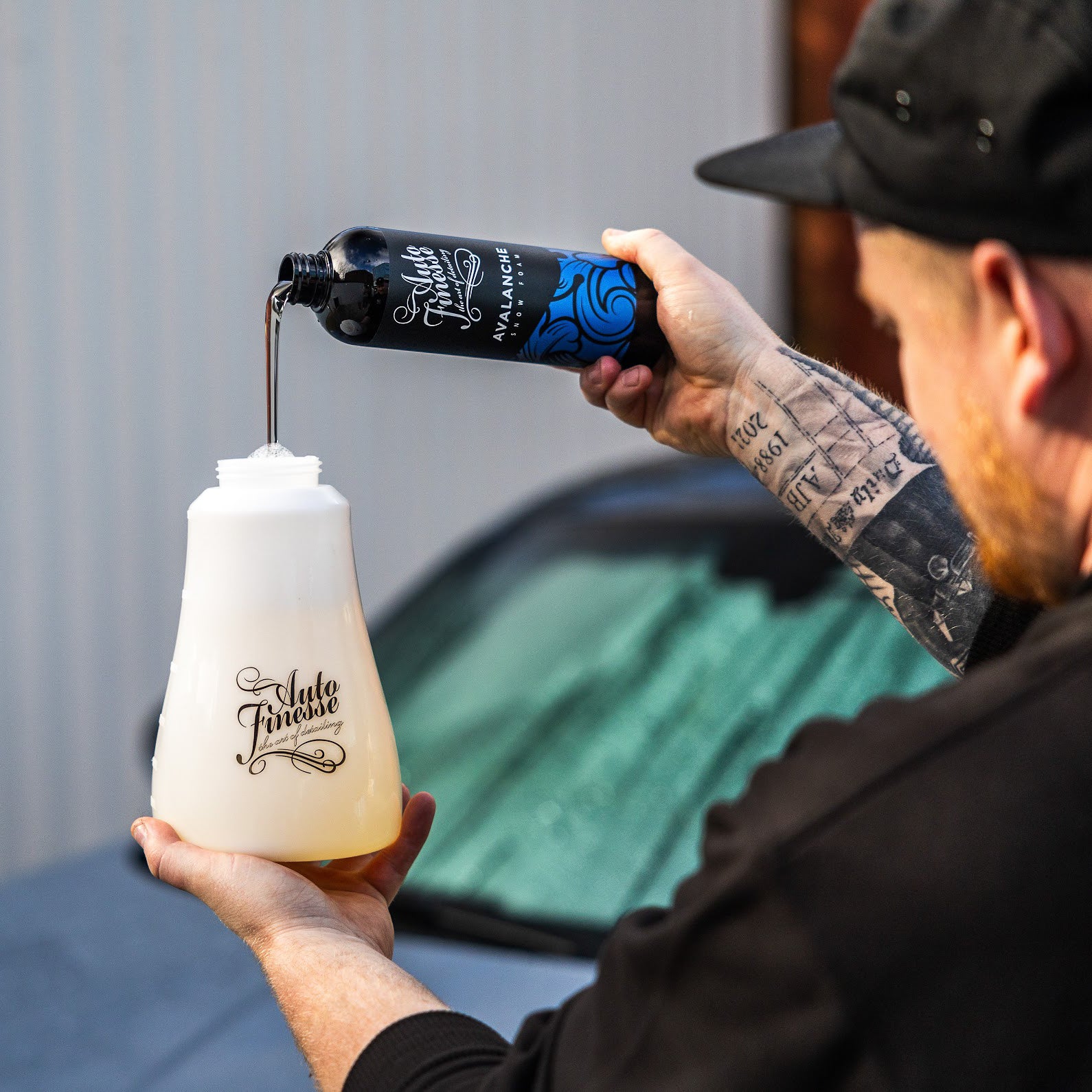 Snow Foam Lance_ Pouring Avalanche