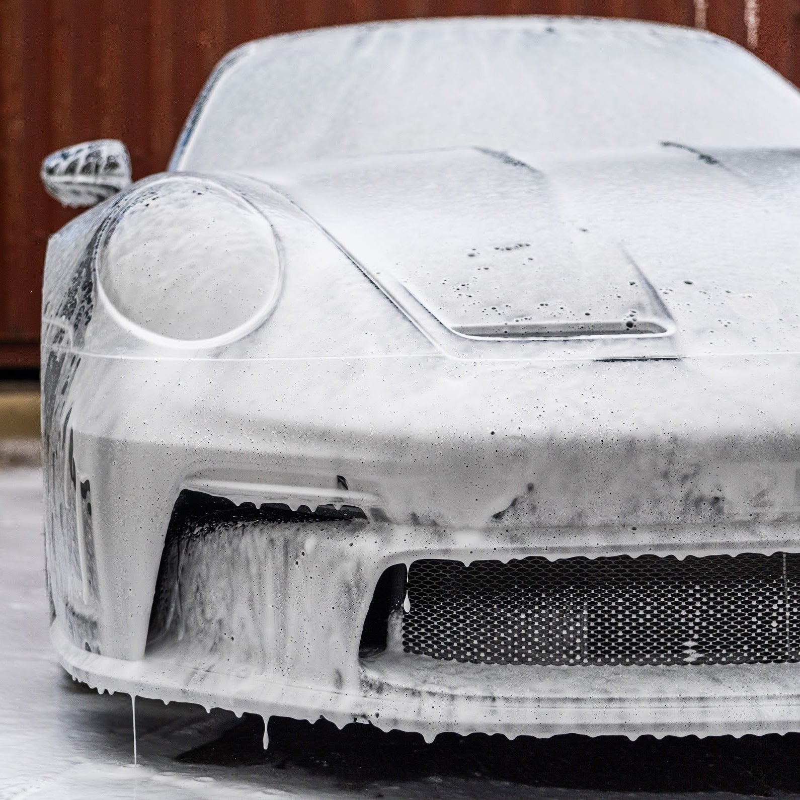 Snow Foam Lance_ Snow Foam Used on Car