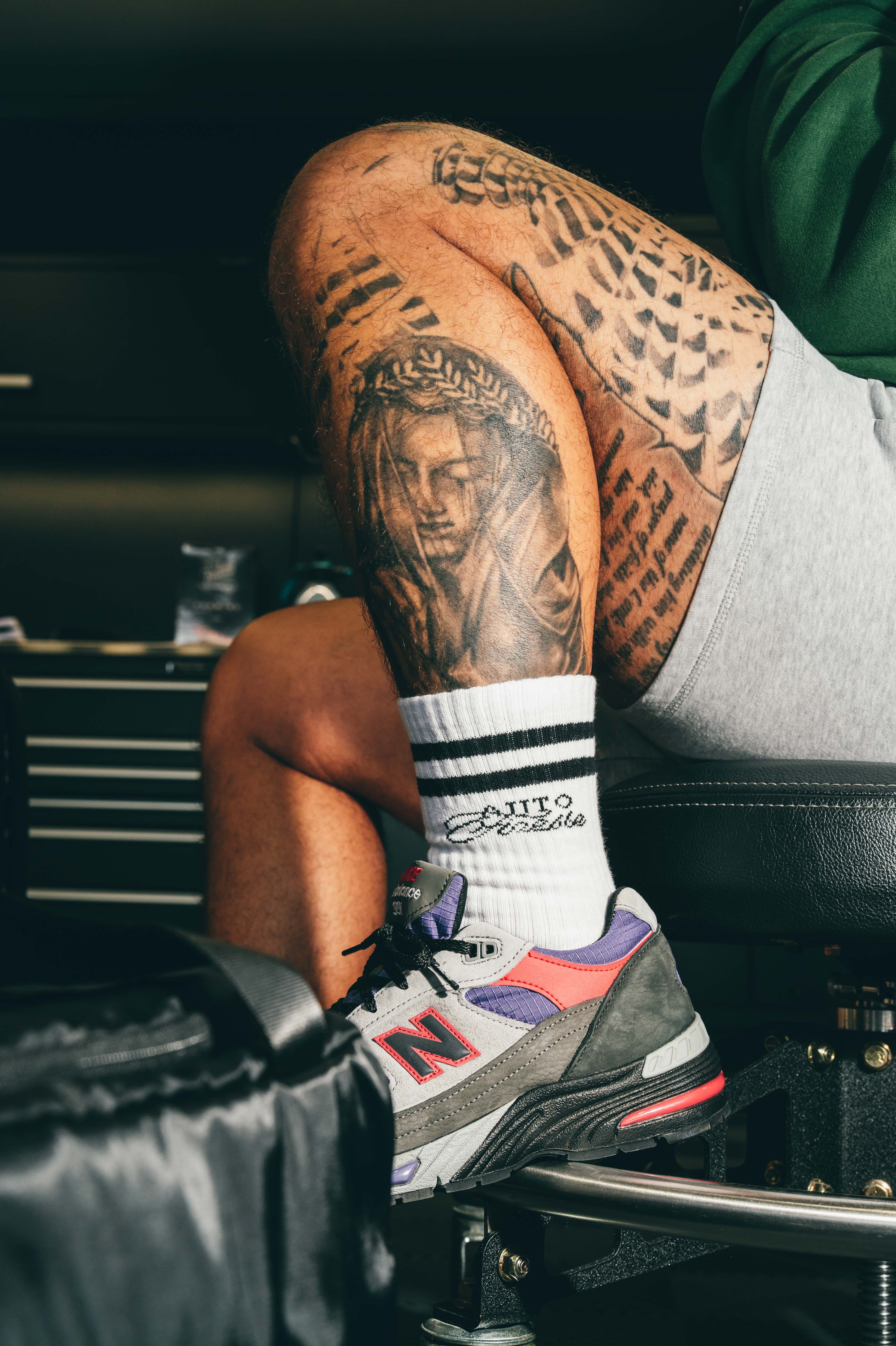 White Auto Finesse socks with black accents – close-up