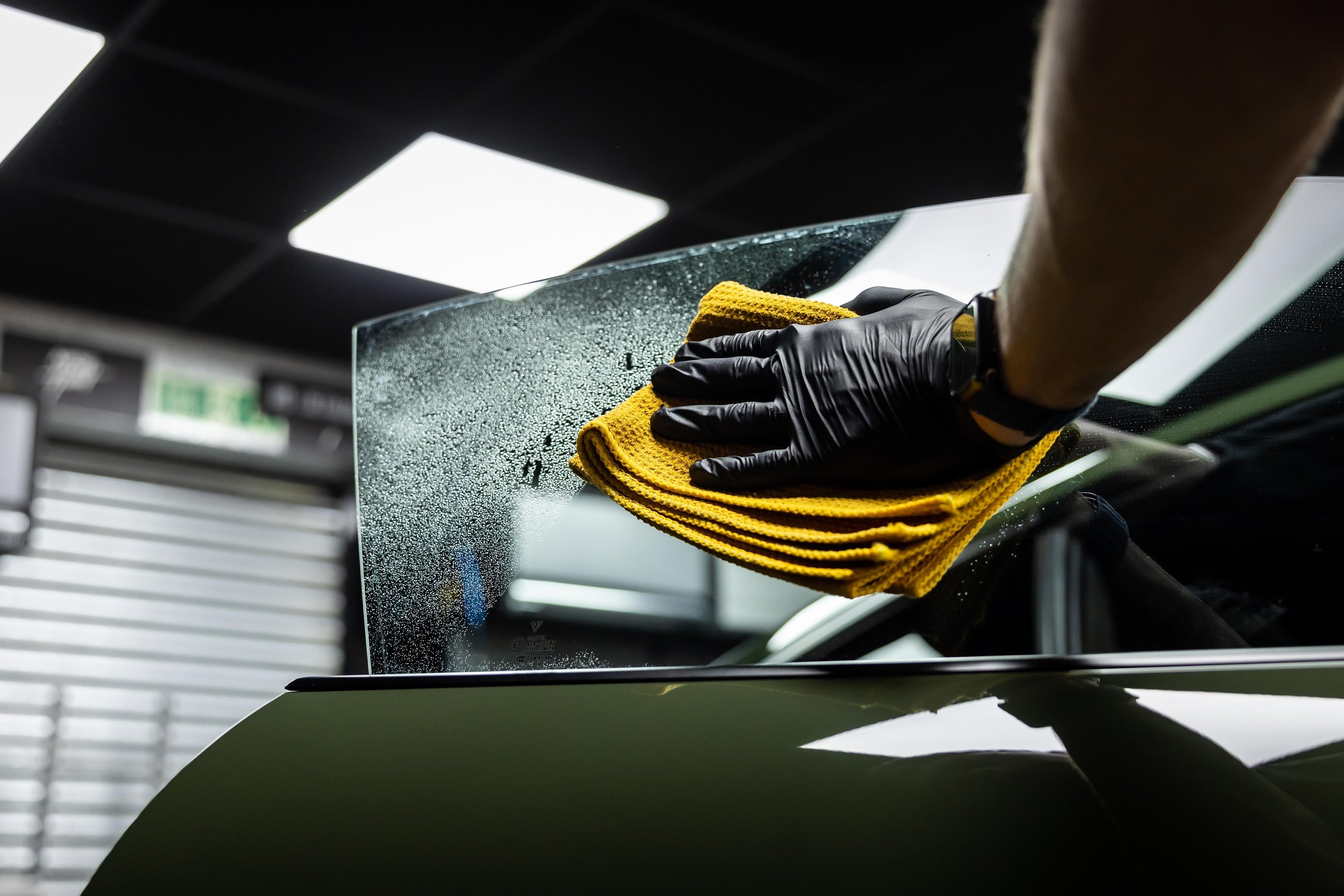 Auto Finesse | Crystal Car Glass Cleaner | Streak-Free finish