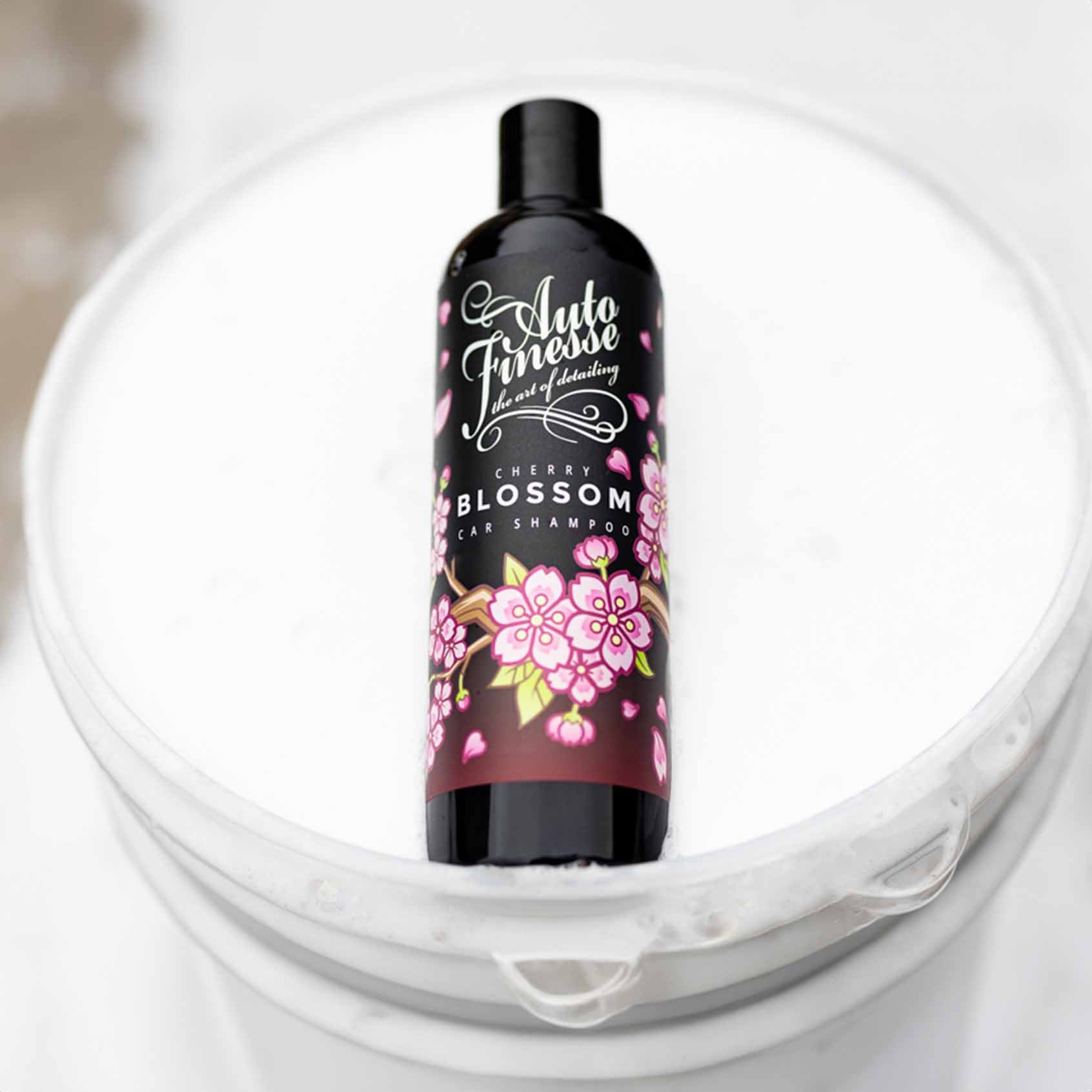 Cherry Blossom Car Shampoo floating onto bucket