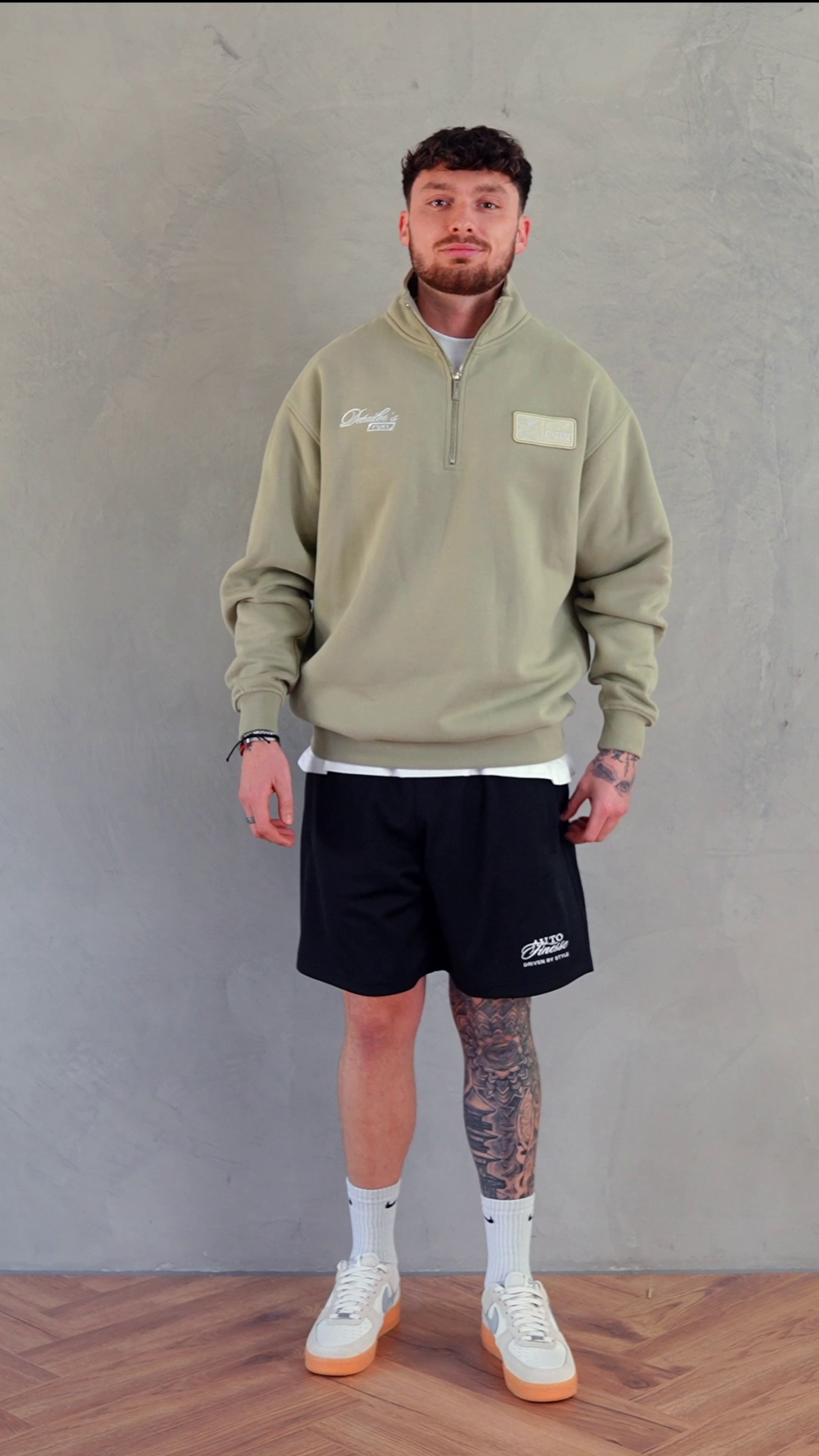 Detailers Fuel 14zip - Man Wearing