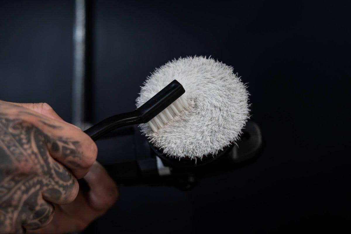 Cleaning Brush For Polishing Pads