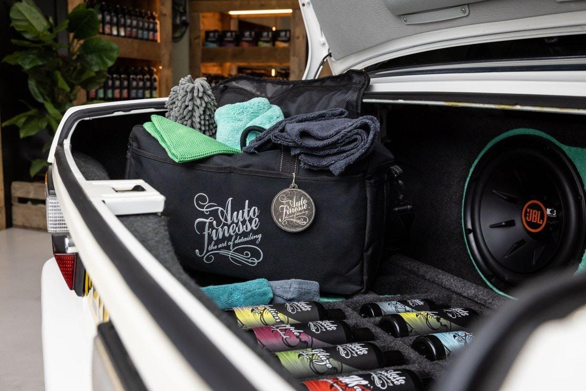 Auto Finesse Connoisseurs Kit_ in car diggy